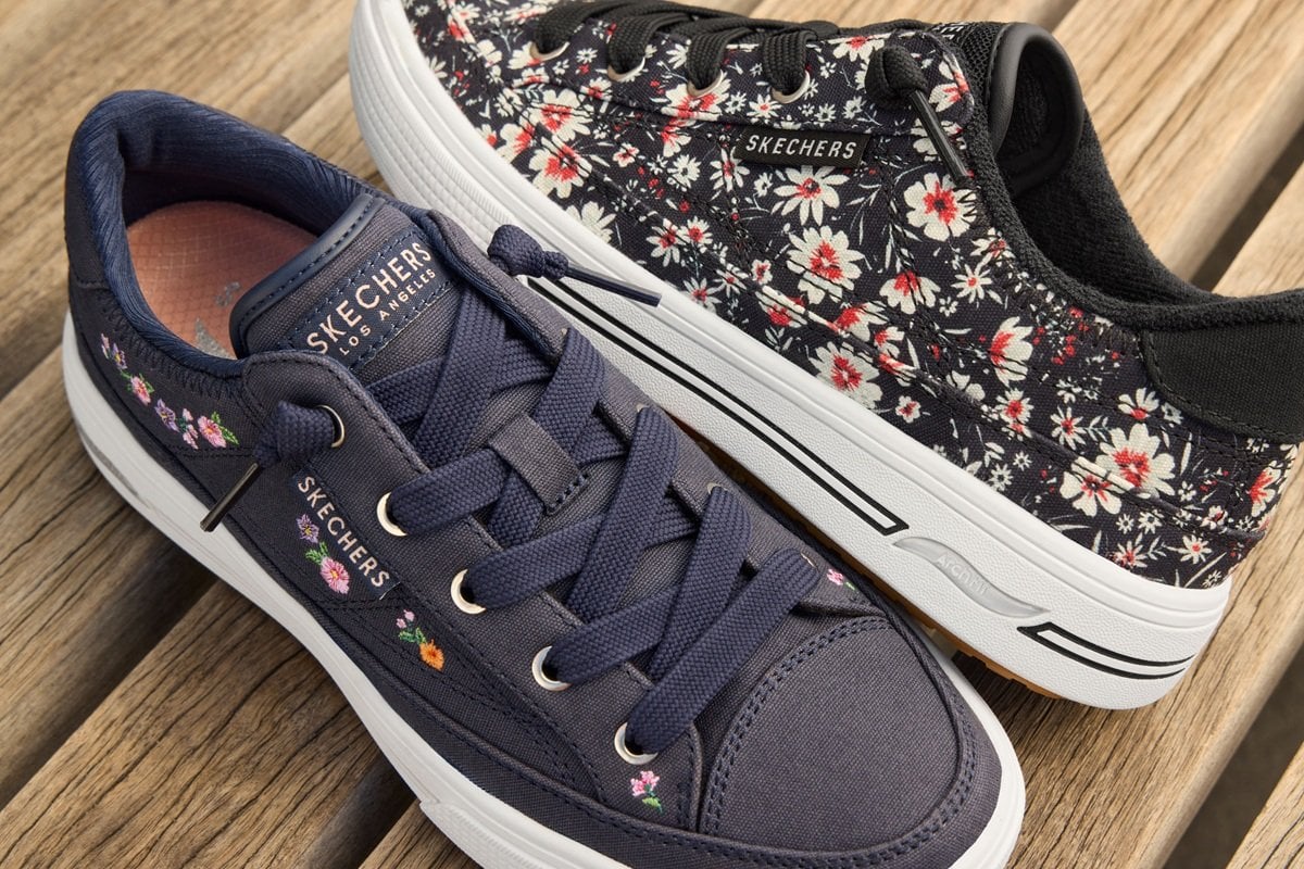 Kumaş, File veya Kanvas Skechers Temizleme