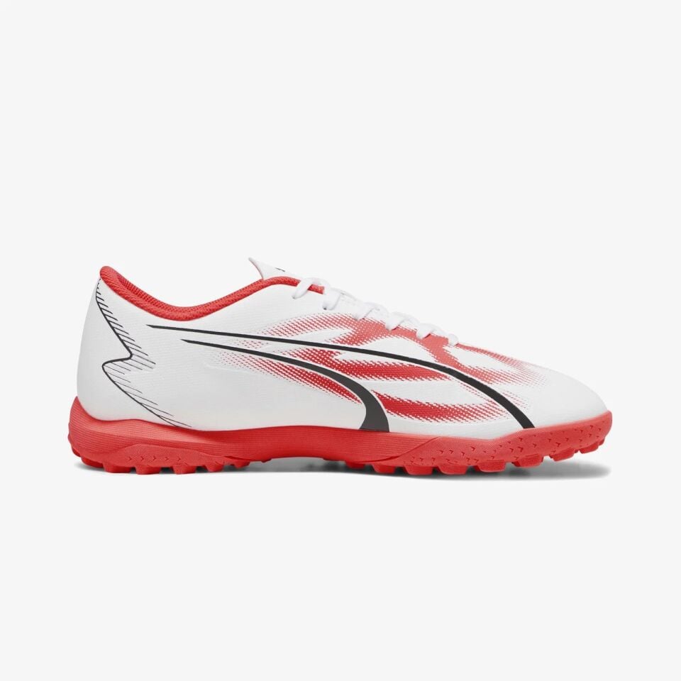 Puma Ultra Play Beyaz Halı Saha Kramponu